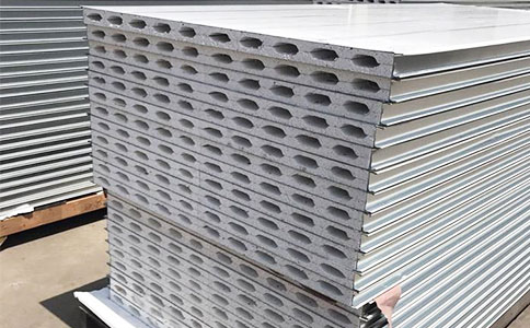 硫氧鎂夾芯板材料研發(fā)取得新突破，助力綠色建筑發(fā)展